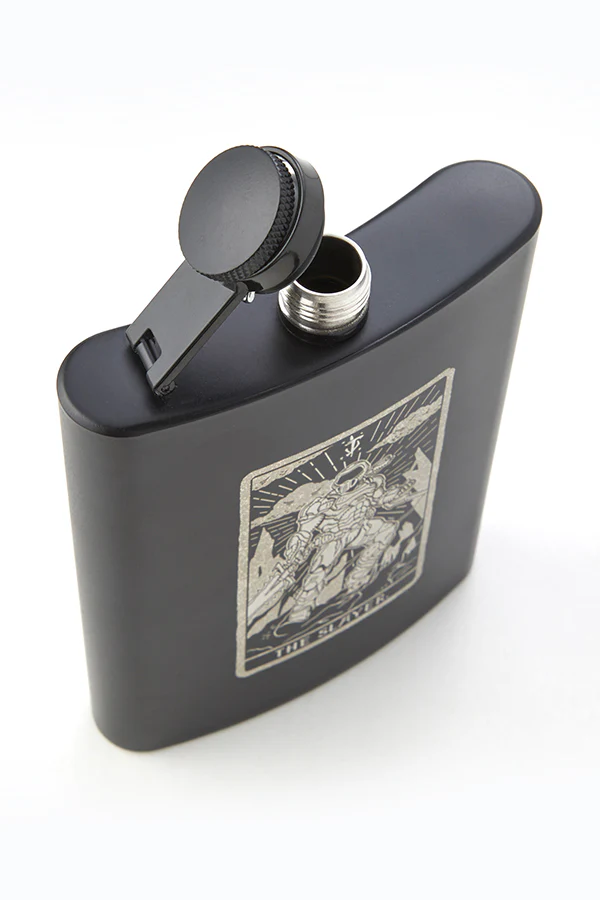 DOOM Slayer Tarot Flask - Image 5