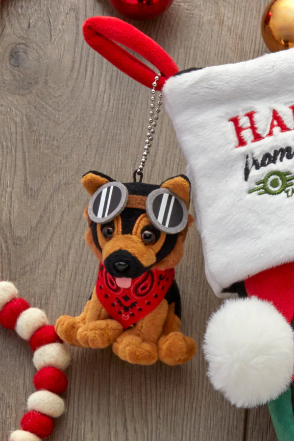 Fallout Dogmeat Keychain Companion - Image 7
