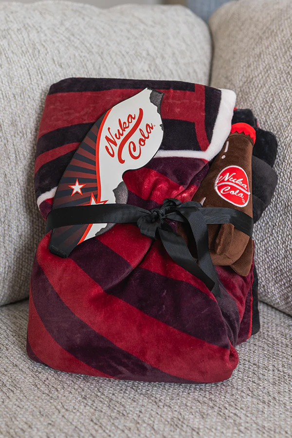 Fallout Nuka-Cola Cuddle Bundle - Image 2