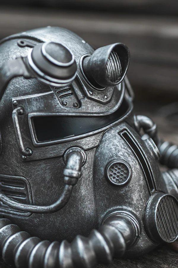 Fallout T-51 Power Armor Helmet Mini Desktop Statue - Image 10
